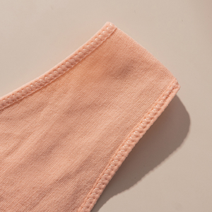 Culotte string sans couture côtelée en nylon pour femme, douce, respirante, taille basse, couleur unie, OEM ODM - Product Image 5