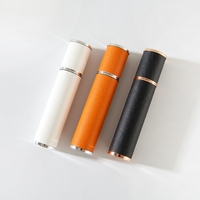 Flacon vaporisateur de parfum rechargeable en cuir, 5 ml, 10 ml, nouveau design personnalisé en usine, pour coffrets cadeaux