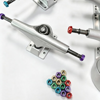 Écrous d'essieu Nylock colorés de haute qualité 5/16 "-24 contre-écrous de planche à roulettes pour camions de planche à roulettes et camions de Longboard
