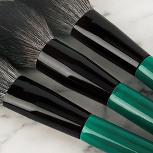 Juego de <span class=keywords><strong>brochas</strong></span> de maquillaje verde perla, herramientas de maquillaje, sombra de ojos, delineador de ojos, pincel <span class=keywords><strong>corrector</strong></span>, 12 Uds. - Product Image 5