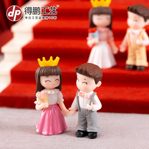 การ์ตูนคู่รักจิ๋วตกแต่งเค้ก PVC ตุ๊กตาแต่งงานสีเหลืองสีขาวสีแดงสีเหลืองคู่ D1320 - Product Image 3