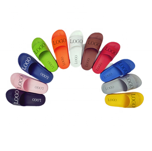 Concepteur Tongs <span class=keywords><strong>De</strong></span> Haute Qualité <span class=keywords><strong>DE</strong></span> PVC <span class=keywords><strong>de</strong></span> Logo Fait Sur Commande <span class=keywords><strong>de</strong></span> Pantoufles <span class=keywords><strong>De</strong></span> <span class=keywords><strong>Plage</strong></span> D'été Pour Hommes - Product Image 1