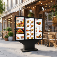 Señalización Digital para Exteriores IP66 Resistente con Triple Pantalla, 3000nits, Kiosco Publicitario con Cristal AR para Puntos de Carga de Vehículos Eléctricos y Ascensores, Habilitado para SDK