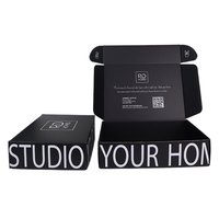 Échantillon gratuit Logo personnalisé noir mat petite boîte de papier ondulé pliable en carton pour l'expédition de courrier cosmétique