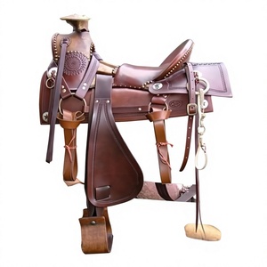 Sillín de Caballo Inglés de Cuero Genuino Puro de Alta Calidad, Artesanal y Sostenible, Marca BS International, con Caja de Madera - Product Image 2