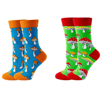 Fabricants de chaussettes OEM Chine Chaussettes fantaisie amusantes en coton personnalisées Chaussettes champignon en gros