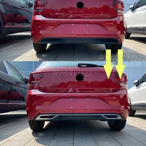 3 pièces de garniture de diffuseur de pare-chocs arrière avec sortie d'air et bande d'échappement pour Volkswagen VW Polo MK6 Polo Plus 2018 2019 20+ - Product Image 1