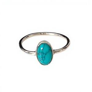Bague ovale en argent 925 avec pierre naturelle turquoise, sertie clos, minimaliste, tendance, chrétienne, unisexe, pour usage quotidien - Product Image 1