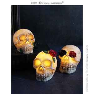 Lampe <span class=keywords><strong>squelette</strong></span> d'<span class=keywords><strong>halloween</strong></span> lampe à os en résine décoration de jour fantôme lumières frontales à LED - Product Image 3