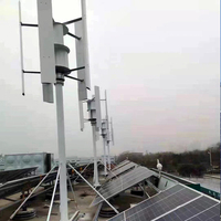 Panneau hybride d'éolienne solaire sur onduleurs hors réseau ensembles de panneaux de générateurs solaires portables système 5kW d'éolienne