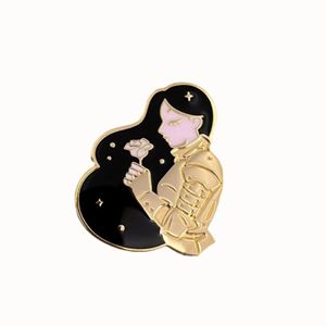 Femme courageuse et coriace guerrière reine déesse de la lumière conception significative Super femme Pop Culture broche à paillettes personnalisée - Product Image 2