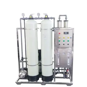 China fabrica vender máquina de tratamiento de agua de sistema de membrana de ósmosis inversa para la industria de embotellado de agua con capacidad de 1T