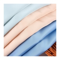 Tissu brocart double extensible en polyester de qualité supérieure, aspect acétate, lisse et fluide, idéal pour les robes de soirée pour filles