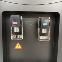 Generador de Agua Atmosférico de Escritorio con Pantalla LCD Inteligente y Sistema UV para Uso en el Hogar y la Oficina