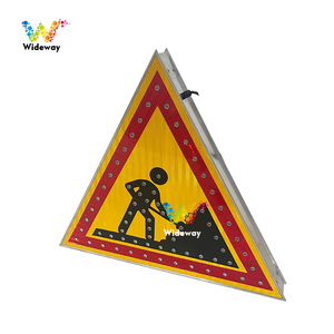 Señales de tráfico LED para construcción de carreteras con paneles solares y baterías - Product Image 3