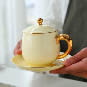 <span class=keywords><strong>Tazza</strong></span> di caffè e piattino personalizzabili per ufficio in porcellana bianca con Set di tazze e piattini <span class=keywords><strong>da</strong></span> tè personali verniciati in oro - Product Image 2