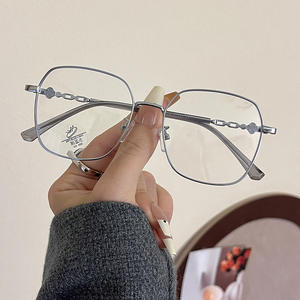 Monture de lunettes géométriques Qianai pour femmes, monture complète, verres anti-lumière bleue, style coréen rétro, fil doré - Product Image 2