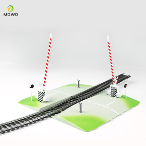 Kit di Attraversamento Ferroviario in Scala HO 1:87 per Diorami Ferroviari e Scene Fai-da-Te - Product Image 6