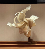 Fleurs artificielles géantes en organza de soie 3D, installation artistique faite à la main pour la décoration de la toile de fond de la cérémonie de mariage