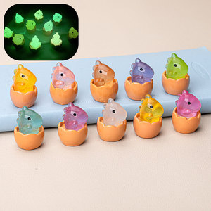 Uovo di Dinosauro Spezzato in Resina Cartoon Luminoso per Decorazioni Fai-da-Te e Ornamenti per la <span class=keywords><strong>Casa</strong></span> dei Bambini, Vendita all'Ingrosso - Product Image 6