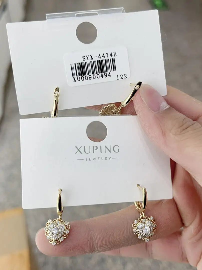 ジュエリー230519333 Xuping卸売ホット販売高品質ユニークなデザインファッションエレガントで豪華な毎日14Kゴールドカラー女性イヤリング