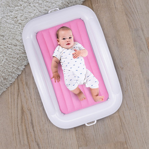 Cuna Inflable Portátil para Bebé 152x94x22cm con Colchón de Plástico para Uso Interior y Exterior con Opción de Montaje en Coche - Product Image 1
