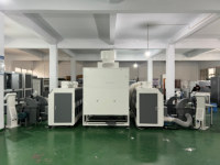 Machine automatique KIVAS pour la fabrication d'oreillers, ouverture des fibres, pesage précis, remplissage, fonctionnement par un seul operateur, 600 pièces/heure