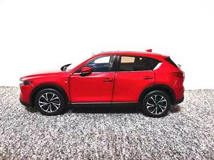 <span class=keywords><strong>2022</strong></span> Mazda 2017 1:18 modelo de coche de simulación niño cuerpo ajustable juguete adornos MODELO DE Tractor - Product Image 2