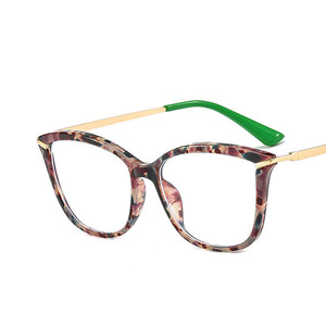Ceja transparente Computadora TR90 Marcos coloridos transparentes Mujeres Ojo de gato Bloqueo de luz azul Marcos ópticos Proteger las <span class=keywords><strong>gafas</strong></span> - Product Image 4