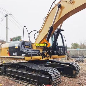 Excavatrice Caterpillar 324DL d'occasion, poids opérationnel de 6 tonnes, haute qualité, bon état, moteur performant - Product Image 5