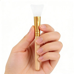 Spazzola per Pulizia Lesin in Silicone Bianco con Manico Corto in Legno Naturale di Bambù per Cucina/Pasticceria/Barbecue e Applicazione Maschere - Product Image 4