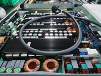 Amplificateur de puissance à circuit 2CH 1000W classe H Circuit TD à tension de puissance large 4ohm en métal pour équipement de sonorisation multifonction en direct