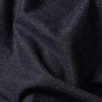 Kemeja Denim Indigo Gelap Pria Kustom OEM Lengan Panjang Kancing Depan Pakaian Kerja Overshirt Dua Saku Dada Hasil Akhir Rapi Klasik