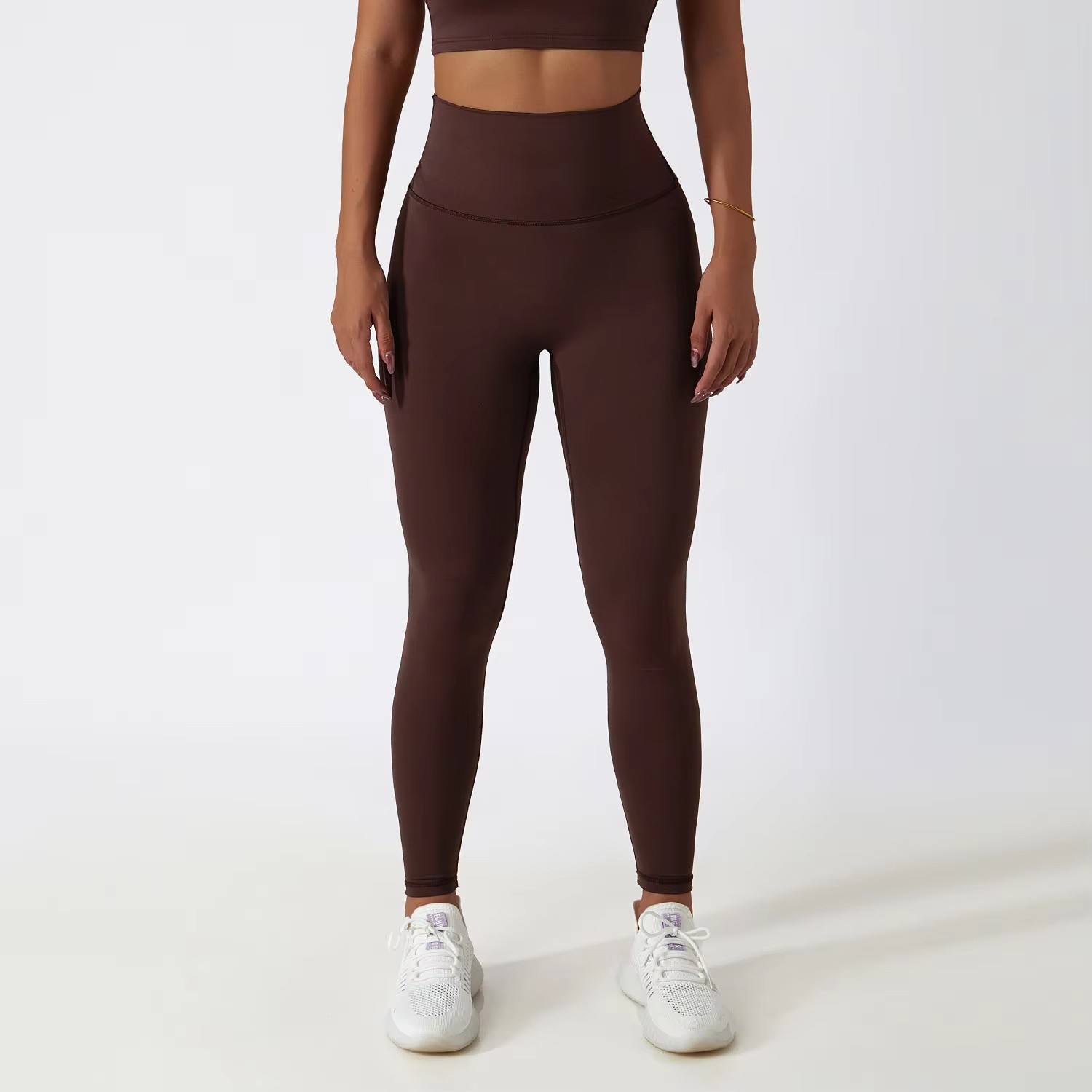 เลกกิ้งสีน้ำตาล