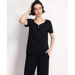 Ropa de Mujer Premium, Conjunto de Pijama de Mujer, Top de Manga Corta de Viscosa de Bambú Suave, Pantalones Capri, Ropa de Dormir de 2 Piezas - Product Image 2