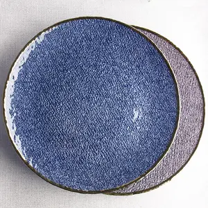 Toptan yuvarlak moda cam tabak düğün için ucuz mavi beyaz şarj yemek tabakları