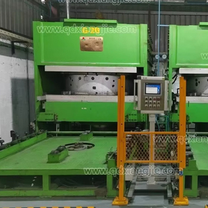 지게차 및 산업용 타이어 용 고체 고무 타이어 가황 프레스 기계 - Product Image 1