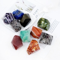 Cristal poli en vrac naturel, ornement en forme libre, agate, améthyste pour la décoration de la maison