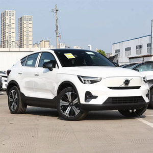 รถยนต์วอลโว่ <span class=keywords><strong>C40</strong></span> Recharge รุ่นปี 2022 แบบ Long-range <span class=keywords><strong>Pure</strong></span> SUV พวงมาลัยซ้าย ภายในสีเข้ม เบาะหนัง ขับเคลื่อนล้อหน้า - Product Image 3