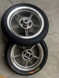 Neumáticos Kenda Negros de Repuesto para Motocicleta Tuttio, 195/65R15, Delanteros y Traseros - Product Image 4