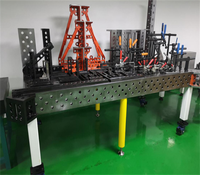 Juniu Banc de travail de soudage 3D flexible en fer, support de positionnement multi-trous avec revêtement en poudre pour opérateurs robotisés et monteurs