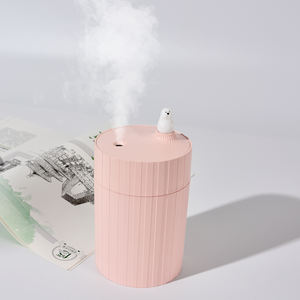 Pengharum Ruangan Mini Lucu <span class=keywords><strong>Portable</strong></span>, Pelembap Udara Ultrasonik Kecil untuk Kamar Tidur, Humidifier Mini <span class=keywords><strong>Portable</strong></span> - Product Image 4