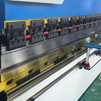 Machine de pliage électrique 130T/4000 AX68T 4 + 1 axes Machine automatique de presse plieuse de tôle d'acier CNC
