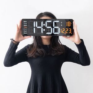 Reloj de Pared LED Digital Nórdico, Pantalla Funcional Simple para Sala de Estar, 16 Pulgadas - Product Image 1