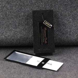 Thẻ Giấy In Logo Tùy Chỉnh Debossed Màu Đen Sang Trọng Thân Thiện Với Môi Trường Thẻ Giấy Treo Xoay Được In Bằng Vải - Product Image 6