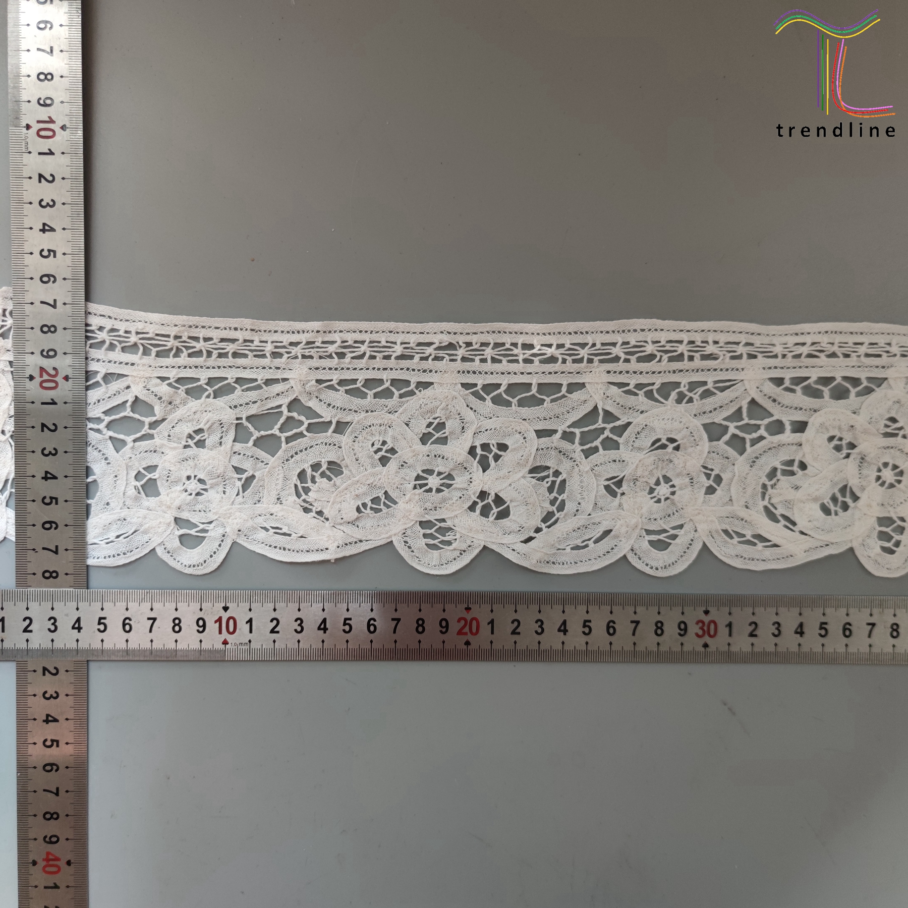 100% Cotton White Battenberg Lace for Priests' Clothes