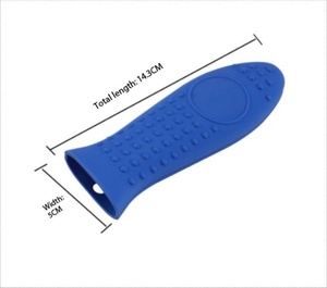Silicone Wok Handle Cover Heat-Resistant Non-Slip Pot Sleeve with Textured Dots Anti-Scald Safe Pan <b>Protector</b> Set - Product Image 2
