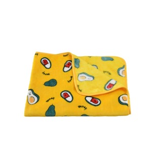 Manta para Mascotas para Todas las Estaciones, Franela Gruesa con Lindas Huellas de Patas, Manta Cálida y Suave para Perros y Gatos - Product Image 5