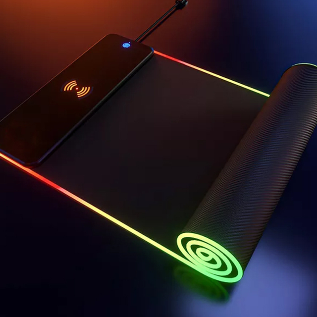 Wholesale Customized Desk 10W Colorful  USB Charging  Mousepad Charger Wireless Charging Mousepad
