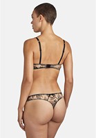 OEM Custom Made Women Under wire Half Cup Plus Size BHs Sexy Seiden spitze Transparent Net Bra Panty Set für große Frauen